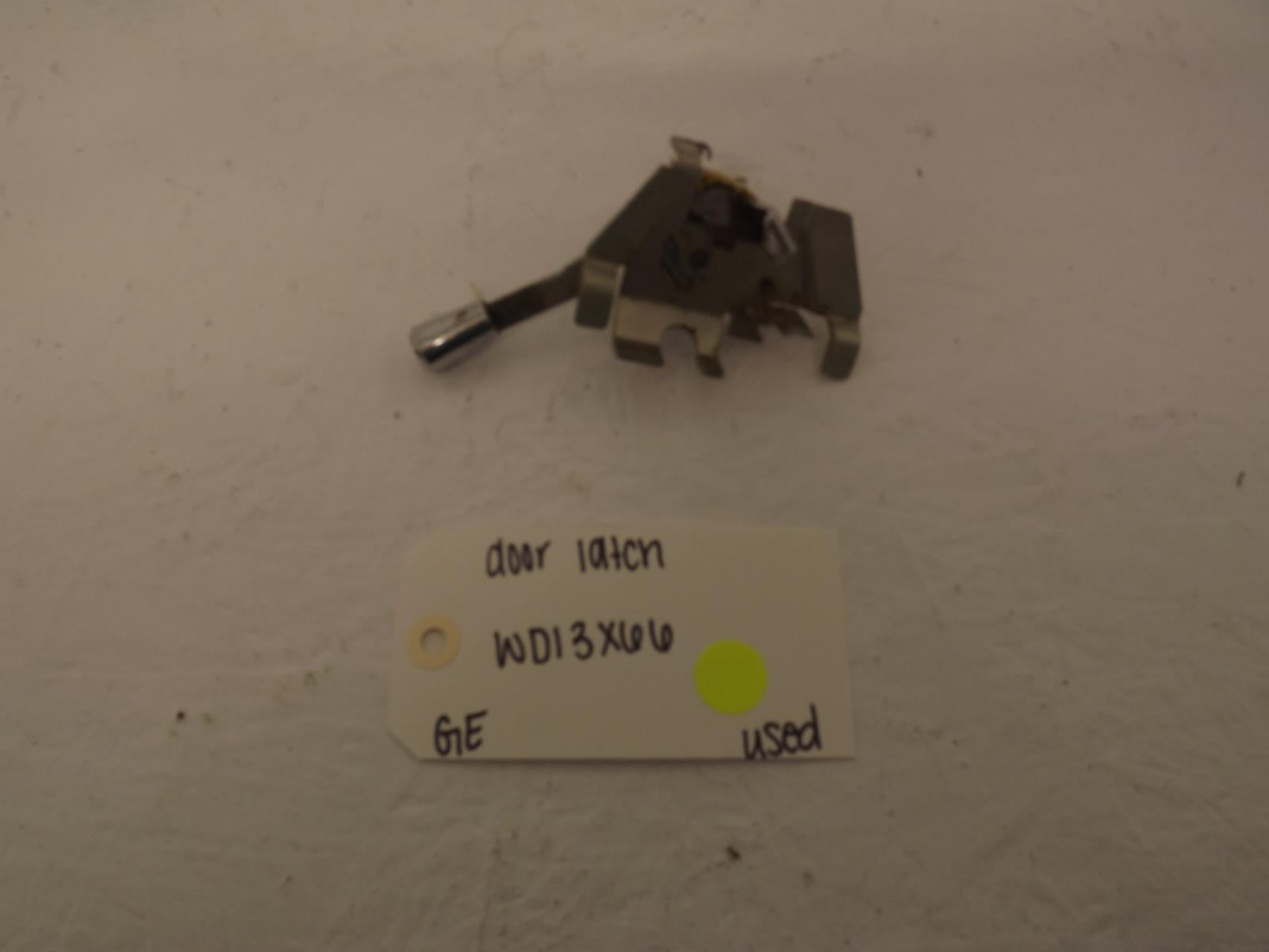 GE Dishwasher WD13X66 Door Latch Used GE Dishwasher WD13X66 Door Latch Used